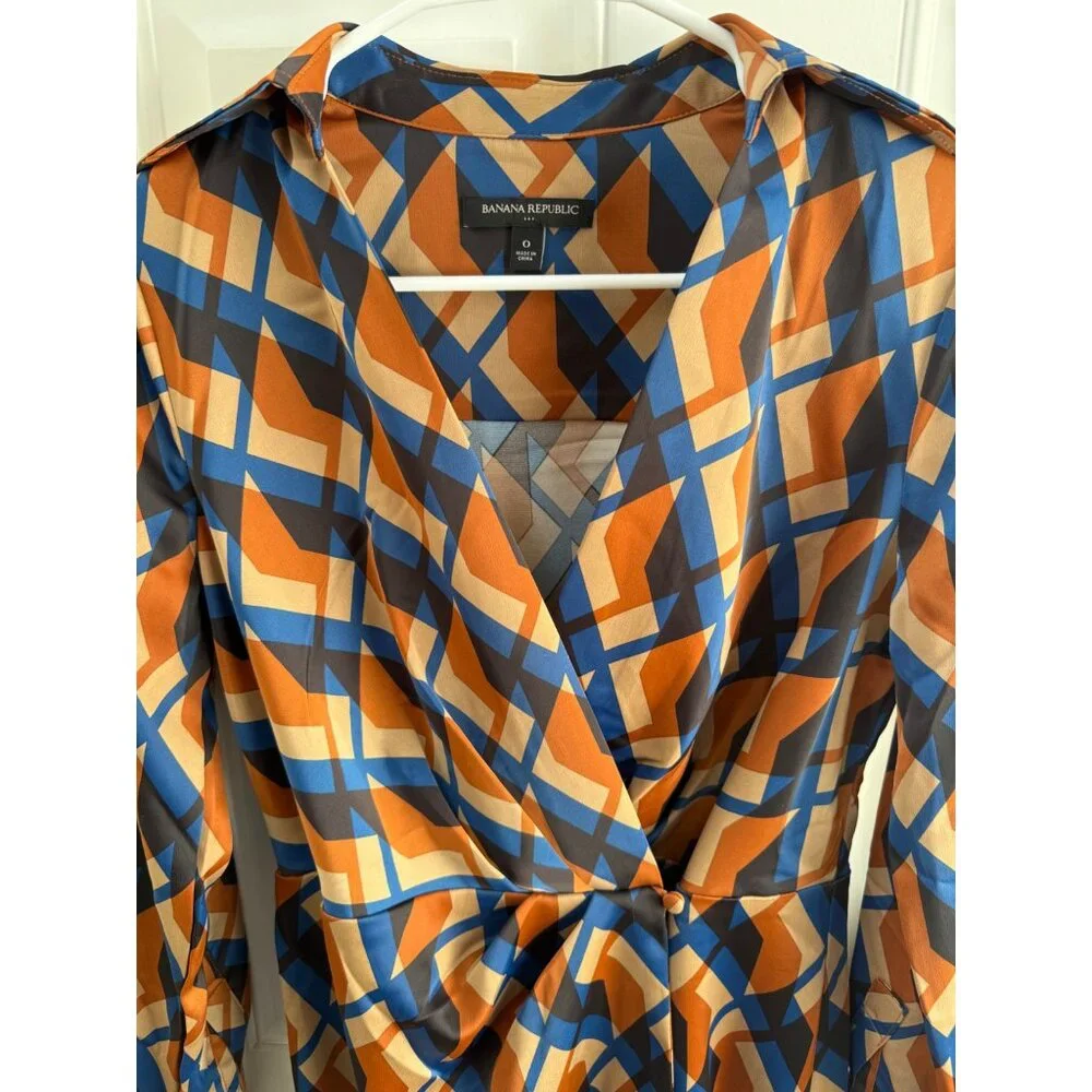 Banana Republic Blue and Orange Geometric Print Satin Wrap Dress - Picture 5 of 12